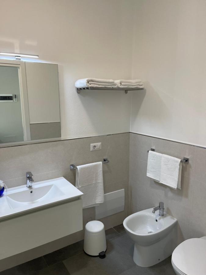 Viariva Rooms Cagliari Esterno foto