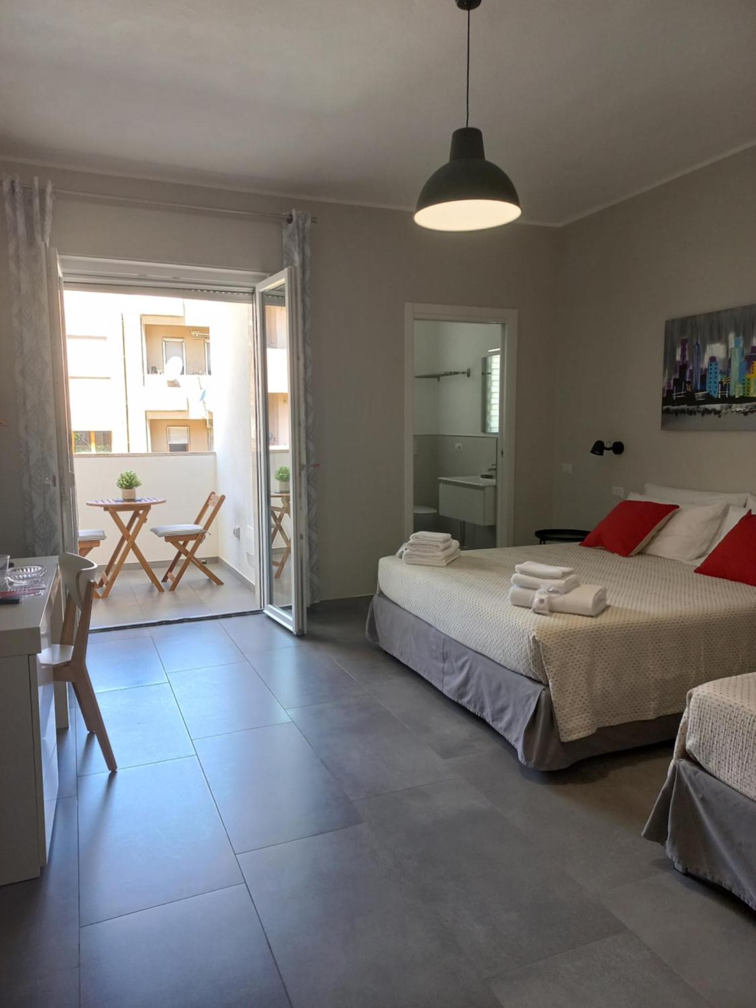 Viariva Rooms Cagliari Esterno foto