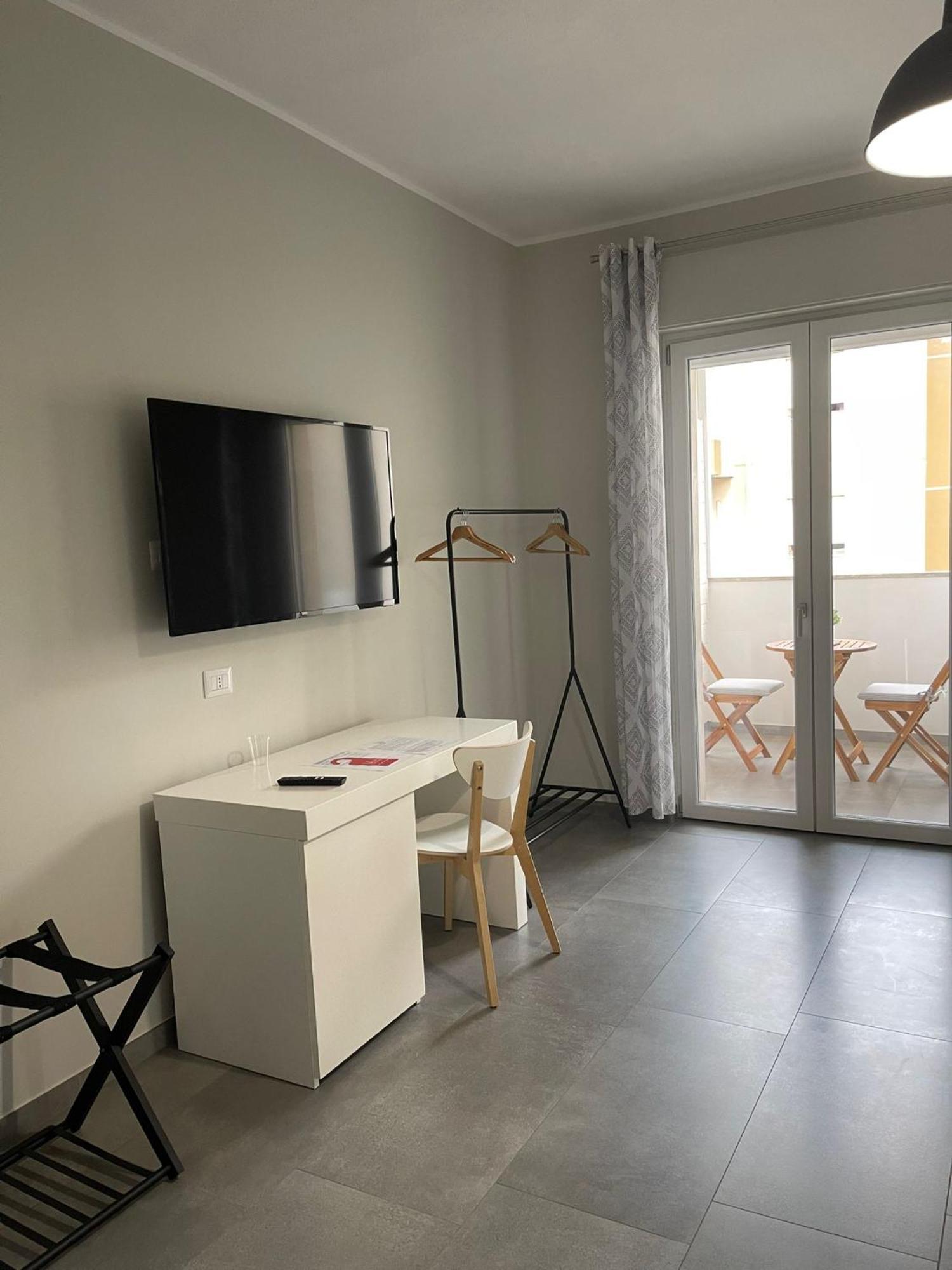 Viariva Rooms Cagliari Esterno foto